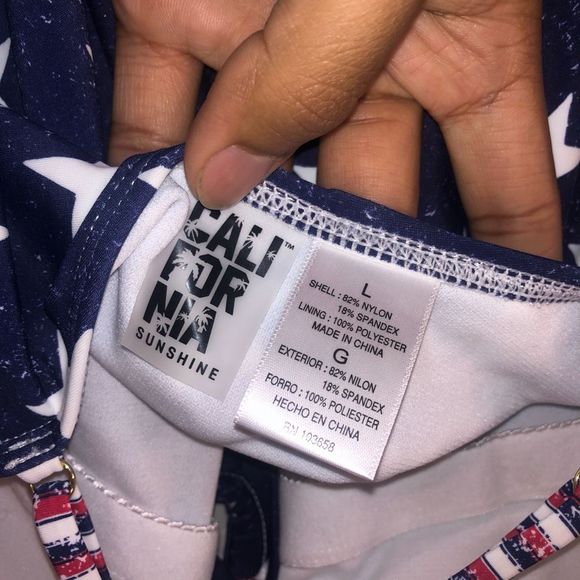 California Sunshine Navy Blue and White Star Swimsuit Size Large - Picture 2 of 6